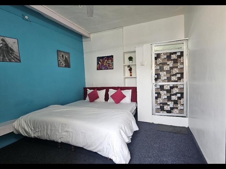 City And Palace View Guest House Удайпур Стая снимка